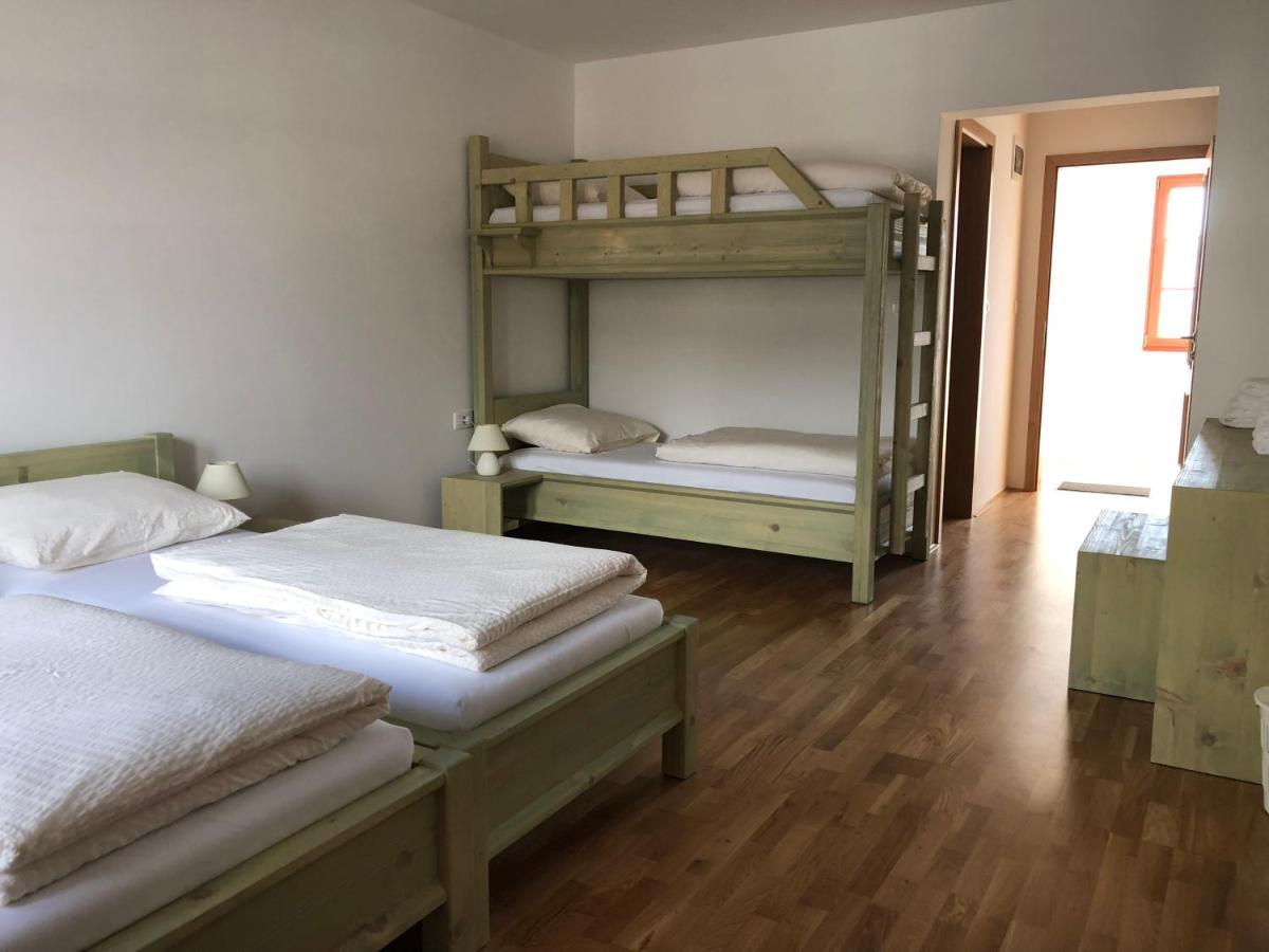 Sobe Brezje Bed & Breakfast Phòng bức ảnh